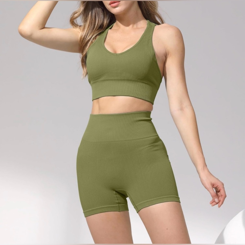 Qinsen Women's Workout 2 Piece SetBack Crisscross Backless Elastic Waist - Picture 4 of 8